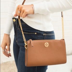 Tory Burch
Carson Zip Top Crossbody Bag